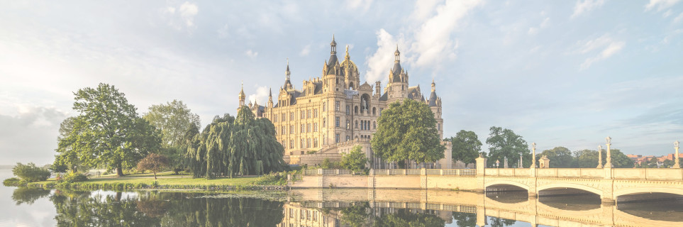 imgi_2_headerbild_adjuris_1_tiny