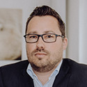 portraitfoto-sidebar-sebastian-thalmann