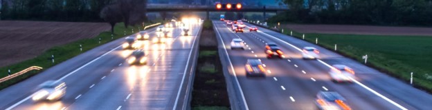 Verkehrsrecht Autobahn autos straße