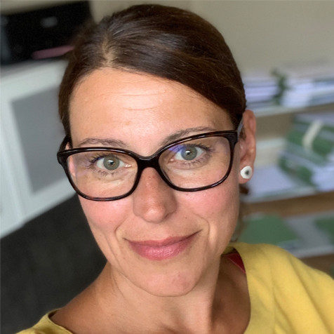 portraitbild-anna-vlachou-anwaeltin-familienrecht
