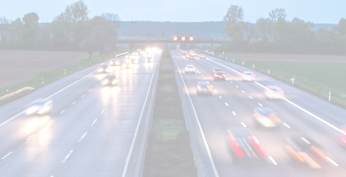 Verkehrsrecht Autobahn autos straße