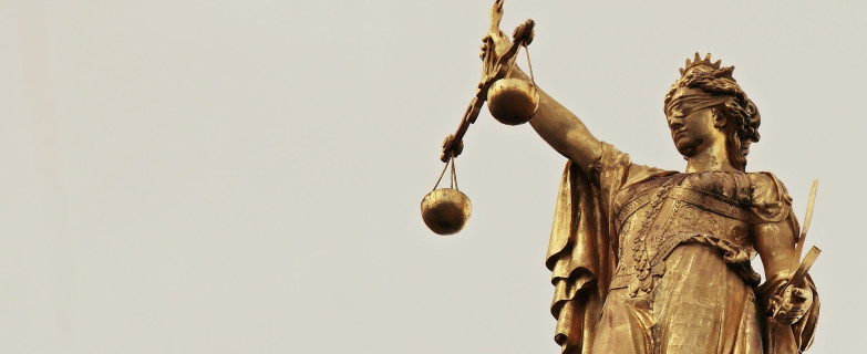 justitia-2597016_1920