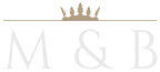 Logo mit Krone und den Buchstaben "M & B" in Grau auf schwarzem Hintergrund.