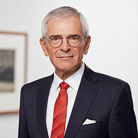 Hans Joachim Nothelfer, Rechtsanwalt Präsident a.D. Deutscher Golf Verband